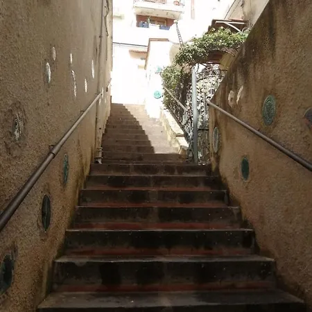 La Gemma Amalfitana Vietri